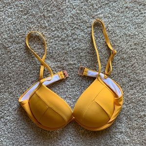 Yellow add-two-cups push up bikini top